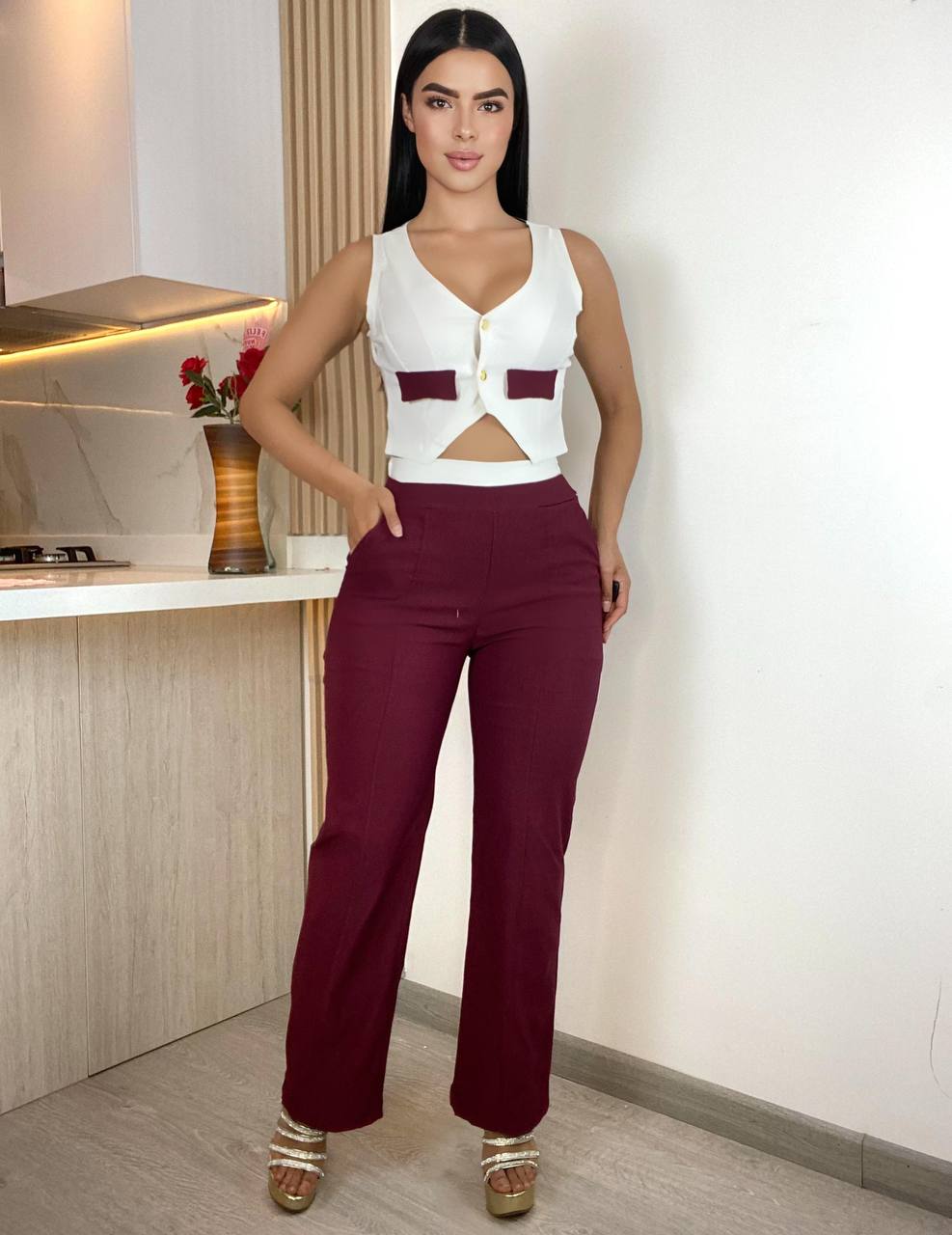 Conjunto Pantalón y Chaleco Mujer